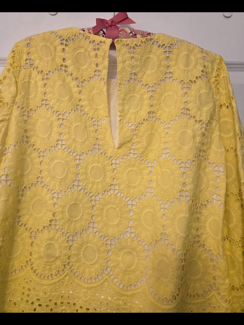 Lilly Pulitzer Bright Yellow Top - Picture 4 of 6